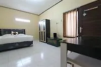 Clamonic House